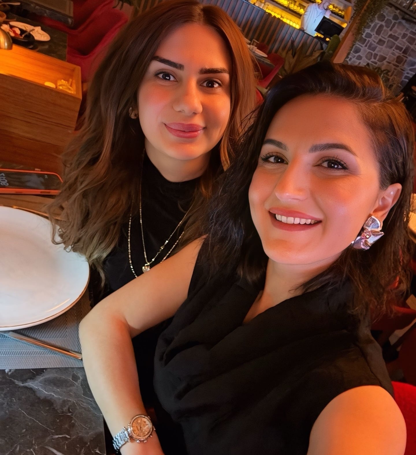 Ekibimle güzel bir akşam ✨ Birlikte güçlüyüz.