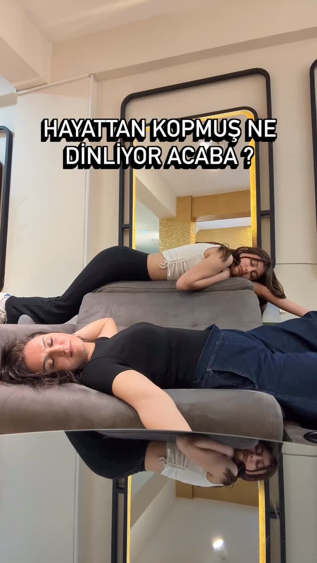 Akım var dediler biz eksik kalamazdık😂

#akımvideoları #antalya #keșfetteyim #strongwomen #fypシ❤️💞❤️